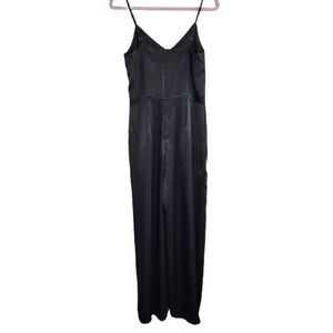 H & M Black Wide Leg V- Neck Spaghetti Strap Women's Jumpsuit Size 10 NWT